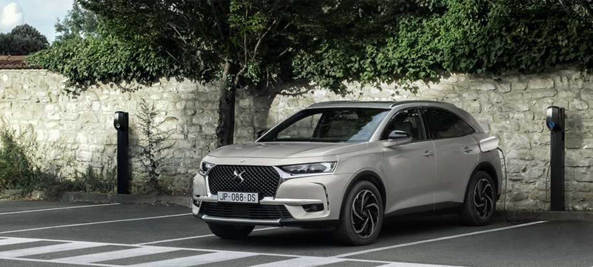 DS7-E-TENSE-4-4